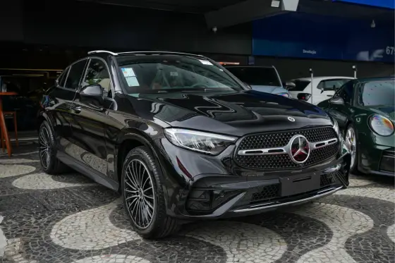 MERCEDES-BENZ GLC 300 2.0 MHEV AMG LINE COUPÉ 4MATIC 9G-TRONIC