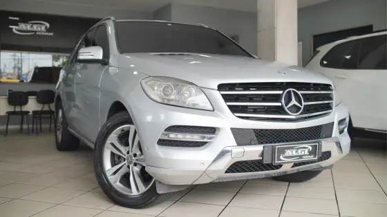 MERCEDES-BENZ ML 350 3.0 BLUETEC V6 DIESEL 4P AUTOMÁTICO MERCEDES-BENZ ML 350 3.0 BLUETEC V6 DIESEL 4P AUTOMÁTICO