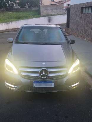 MERCEDES-BENZ-B 200-2013