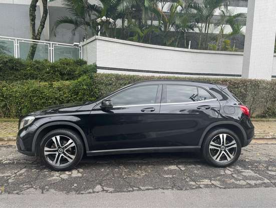 MERCEDES-BENZ-GLA 200-1.6 CGI FLEX STYLE 7G-DCT MERCEDES-BENZ-GLA 200-2019
