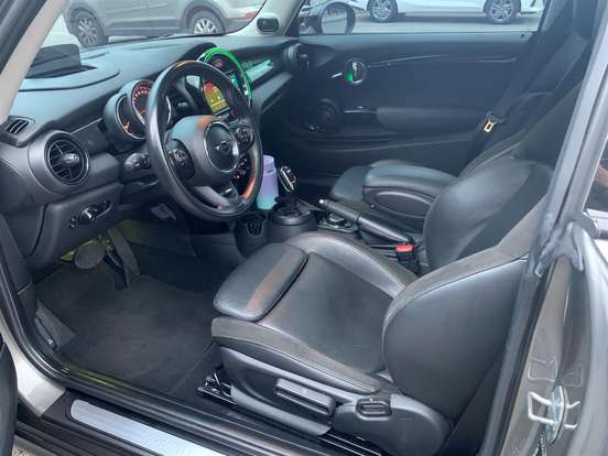 MINI-COOPER-2018