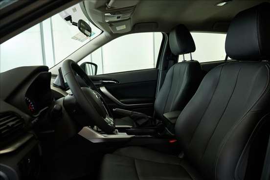 MITSUBISHI-ECLIPSE CROSS-2025