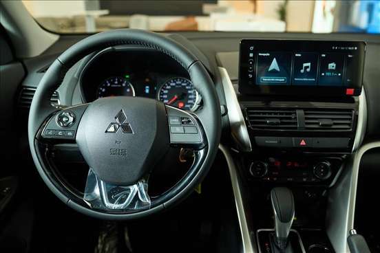 MITSUBISHI-ECLIPSE CROSS-1.5 MIVEC TURBO GASOLINA RUSH CVT MITSUBISHI-ECLIPSE CROSS-2025