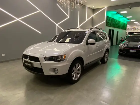 MITSUBISHI OUTLANDER 2.0 16V GASOLINA 4P AUTOMÁTICO