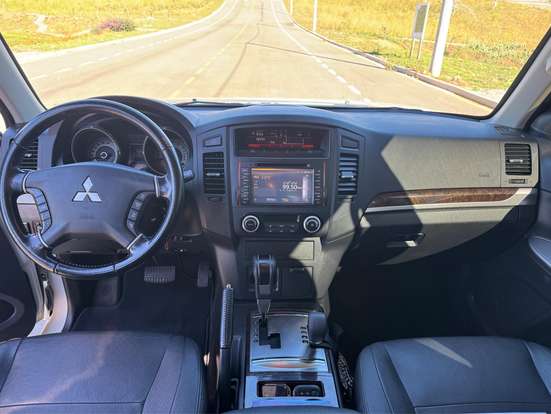 MITSUBISHI-PAJERO FULL-3.2 HPE 4X4 16V TURBO INTERCOOLER DIESEL 4P AUTOMÁTICO MITSUBISHI-PAJERO FULL-2014