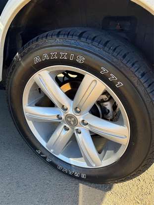MITSUBISHI-PAJERO FULL-2014