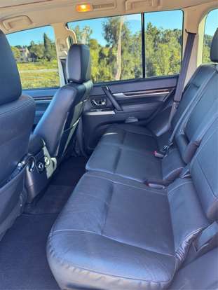 MITSUBISHI-PAJERO FULL-2014
