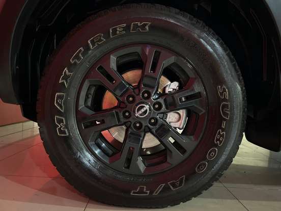 NISSAN-FRONTIER-2024