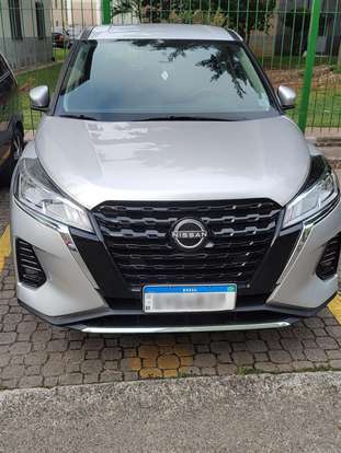 NISSAN-KICKS-2023
