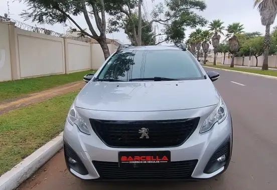 PEUGEOT-2008-2021