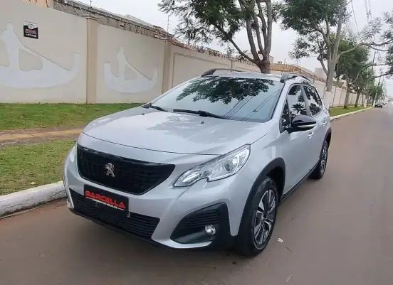 PEUGEOT-2008-2021