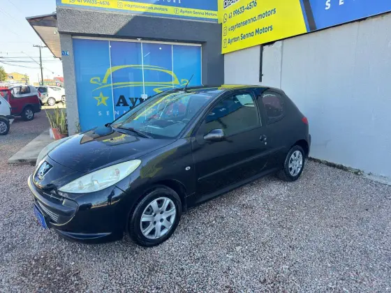 PEUGEOT 207 1.4 XR 8V FLEX 2P MANUAL PEUGEOT 207 1.4 XR 8V FLEX 2P MANUAL