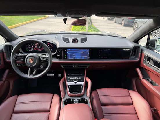 PORSCHE-CAYENNE-4.0 V8 GASOLINA GTS COUPÉ AWD TIPTRONIC S PORSCHE-CAYENNE-2025