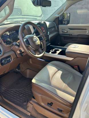 RAM-2500-6.7 I6 TURBO DIESEL LARAMIE CD 4X4 AUTOMÁTICO RAM-2500-2023