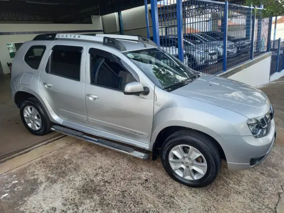 RENAULT DUSTER 1.6 DYNAMIQUE 4X2 16V FLEX 4P MANUAL RENAULT DUSTER 1.6 DYNAMIQUE 4X2 16V FLEX 4P MANUAL