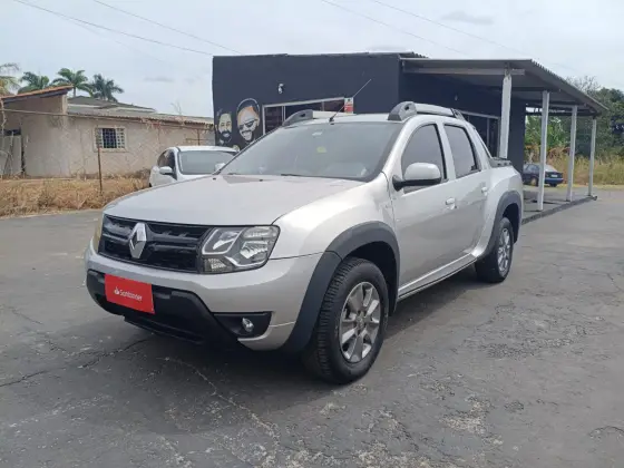 RENAULT DUSTER OROCH 2.0 16V HI-FLEX DYNAMIQUE AUTOMÁTICO RENAULT DUSTER OROCH 2.0 16V HI-FLEX DYNAMIQUE AUTOMÁTICO