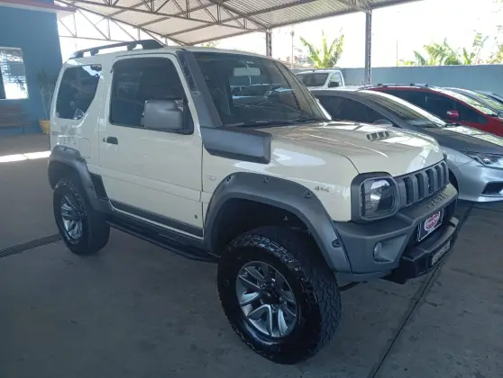 SUZUKI JIMNY 1.3 4SPORT DESERT 4X4 16V GASOLINA 2P MANUAL
