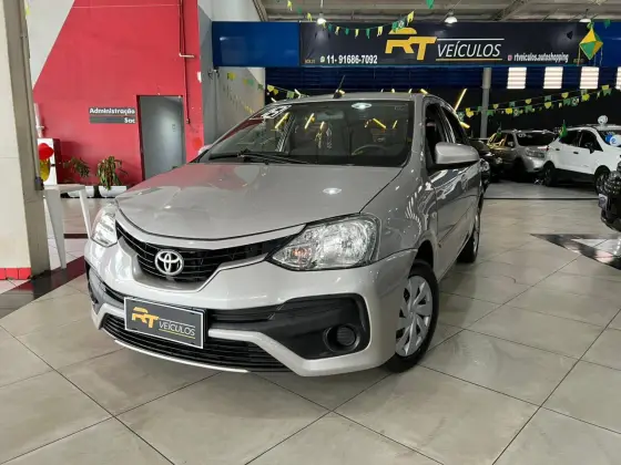 TOYOTA ETIOS 1.5 READY 16V FLEX 4P AUTOMÁTICO