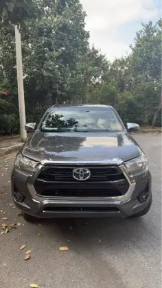 TOYOTA HILUX 2.8 D-4D TURBO DIESEL CD SRV 4X4 AUTOMÁTICO TOYOTA HILUX 2.8 D-4D TURBO DIESEL CD SRV 4X4 AUTOMÁTICO