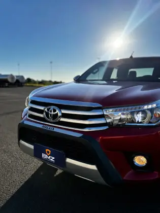 TOYOTA HILUX 2.8 SRV 4X4 CD 16V DIESEL 4P AUTOMÁTICO TOYOTA HILUX 2.8 SRV 4X4 CD 16V DIESEL 4P AUTOMÁTICO