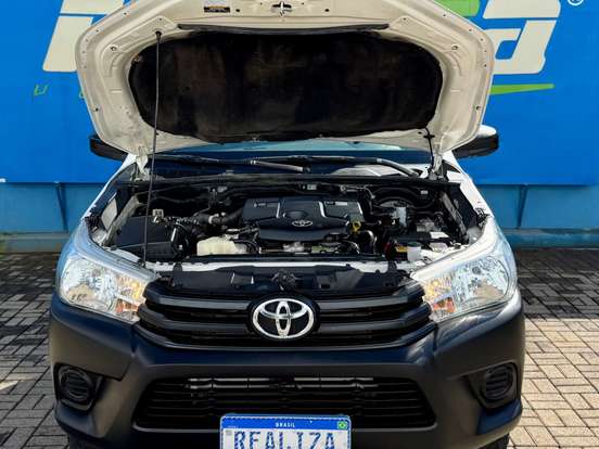 TOYOTA-HILUX-2.8 4X4 CS 16V TURBO DIESEL 2P MANUAL TOYOTA-HILUX-2020