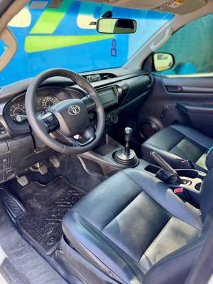 TOYOTA-HILUX-2020