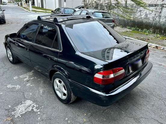 TOYOTA-COROLLA-1.8 XEI 16V GASOLINA 4P AUTOMÁTICO TOYOTA-COROLLA-2001
