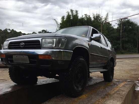 TOYOTA-HILUX SW4-2.8 4X4 8V DIESEL 4P MANUAL TOYOTA-HILUX SW4-1995