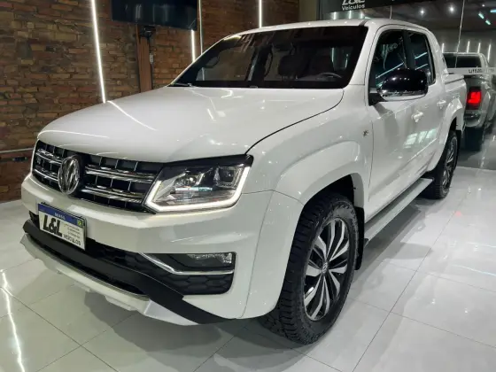 VOLKSWAGEN AMAROK 3.0 V6 TDI DIESEL HIGHLINE EXTREME CD 4MOTION AUTOMÁTICO