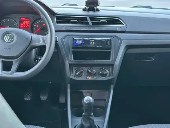 VOLKSWAGEN-GOL-2019
