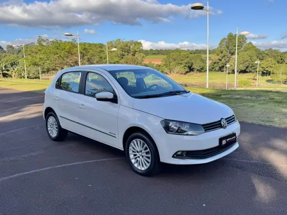 VOLKSWAGEN GOL 1.6 MI HIGHLINE 8V FLEX 4P MANUAL VOLKSWAGEN GOL 1.6 MI HIGHLINE 8V FLEX 4P MANUAL