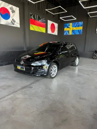 VOLKSWAGEN GOLF 1.6 MSI COMFORTLINE 16V TOTAL FLEX 4P MANUAL VOLKSWAGEN GOLF 1.6 MSI COMFORTLINE 16V TOTAL FLEX 4P MANUAL