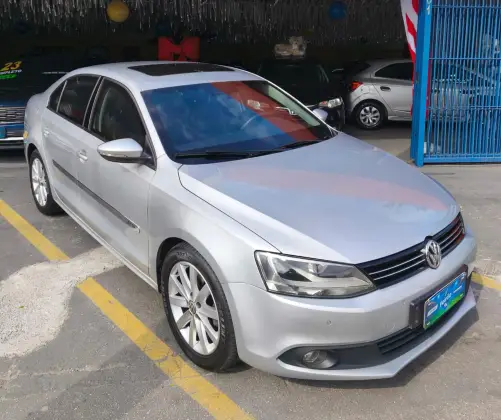 VOLKSWAGEN JETTA 2.0 COMFORTLINE FLEX 4P TIPTRONIC VOLKSWAGEN JETTA 2.0 COMFORTLINE FLEX 4P TIPTRONIC