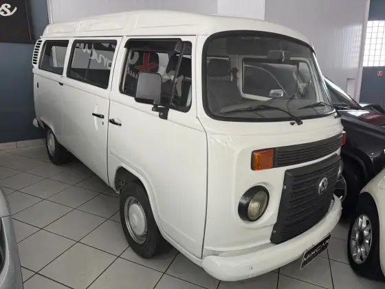 VOLKSWAGEN KOMBI 1.4 MI STD 8V FLEX 4P MANUAL
