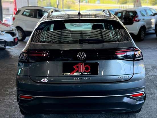 VOLKSWAGEN-NIVUS-1.0 200 TSI TOTAL FLEX COMFORTLINE AUTOMÁTICO VOLKSWAGEN-NIVUS-2023