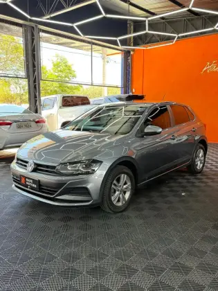 VOLKSWAGEN POLO 1.0 200 TSI COMFORTLINE AUTOMÁTICO VOLKSWAGEN POLO 1.0 200 TSI COMFORTLINE AUTOMÁTICO