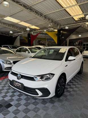 VOLKSWAGEN-POLO-2024