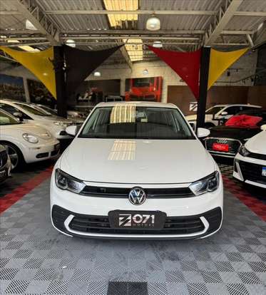 VOLKSWAGEN-POLO-2024