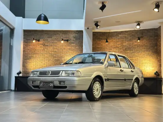 VOLKSWAGEN-SANTANA-2.0 GLSI 8V GASOLINA 4P AUTOMÁTICO VOLKSWAGEN-SANTANA-1995