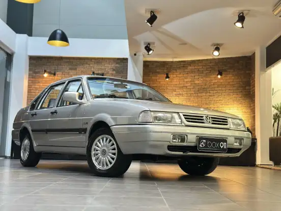 VOLKSWAGEN-SANTANA-2.0 GLSI 8V GASOLINA 4P AUTOMÁTICO VOLKSWAGEN-SANTANA-1995
