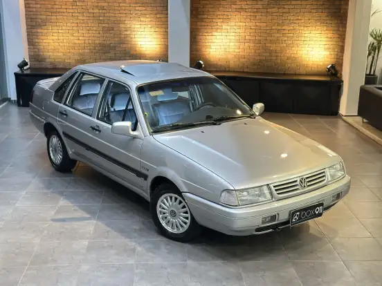 VOLKSWAGEN-SANTANA-1995