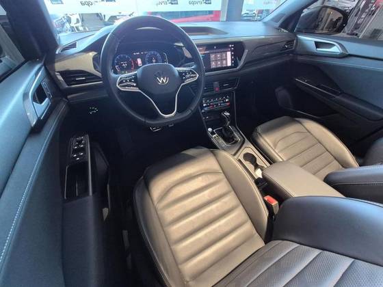 /en/city-para/cate-car-used-car/volkswagen-taos-2024-1-4-250-tsi-total-flex-highline-automatic-48097332136380416/-10