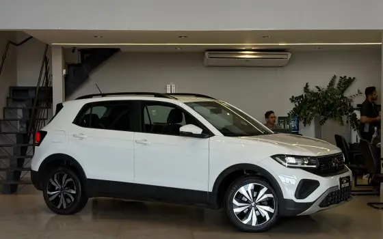 VOLKSWAGEN T-CROSS 1.0 200 TSI TOTAL FLEX AUTOMÁTICO VOLKSWAGEN T-CROSS 1.0 200 TSI TOTAL FLEX AUTOMÁTICO