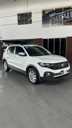 VOLKSWAGEN T-CROSS 1.0 200 TSI TOTAL FLEX SENSE AUTOMÁTICO VOLKSWAGEN T-CROSS 1.0 200 TSI TOTAL FLEX SENSE AUTOMÁTICO