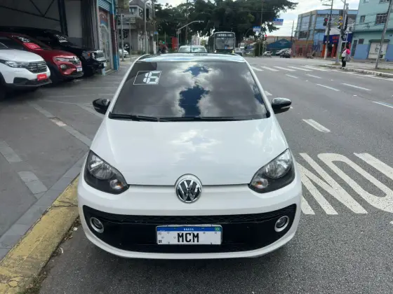 VOLKSWAGEN UP 1.0 TSI RBW 12V FLEX 4P MANUAL VOLKSWAGEN UP 1.0 TSI RBW 12V FLEX 4P MANUAL