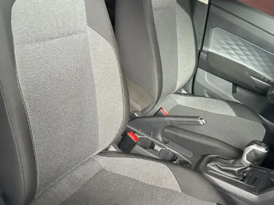 VOLKSWAGEN-VIRTUS-1.0 200 TSI COMFORTLINE AUTOMÁTICO VOLKSWAGEN-VIRTUS-2023