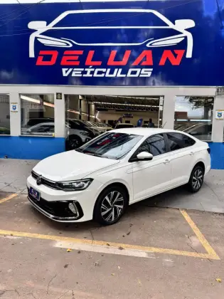VOLKSWAGEN VIRTUS 1.0 200 TSI HIGHLINE AUTOMÁTICO VOLKSWAGEN VIRTUS 1.0 200 TSI HIGHLINE AUTOMÁTICO