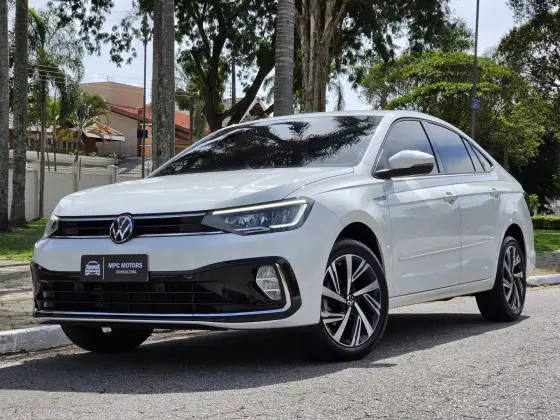 VOLKSWAGEN VIRTUS 1.0 200 TSI HIGHLINE AUTOMÁTICO