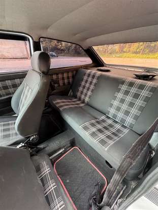 VOLKSWAGEN-GOL-1987