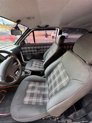VOLKSWAGEN-GOL-1987